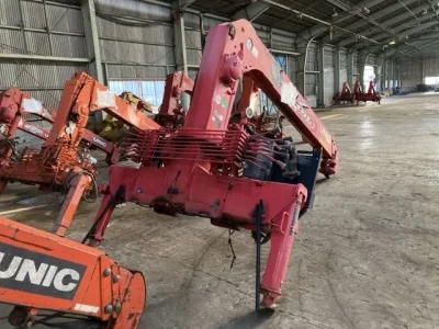 OTHERS UNIC CRANE
