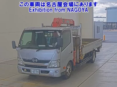 Hino TRUCK