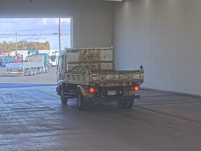 Isuzu FORWARD  с аукциона в Японии