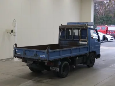 Mazda TITAN  с аукциона в Японии