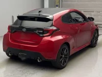 Toyota YARIS лот № 133 оценка RA  с аукциона в Японии 1