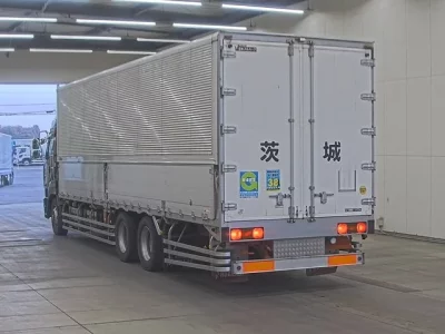 Nissan TRUCK  с аукциона в Японии