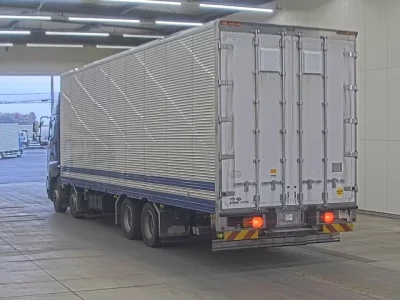 Hino PROFIA  с аукциона в Японии