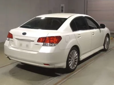Subaru LEGACY B4