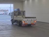 Isuzu FORWARD лот № 4206 оценка 4  с аукциона в Японии 1