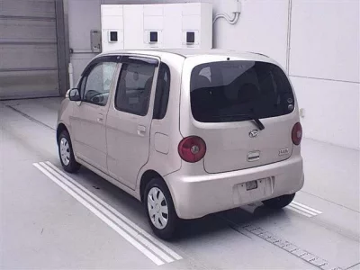 Daihatsu MOVE LATTE