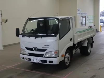Hino DUTRO  с аукциона в Японии