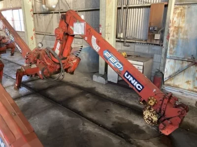 OTHERS UNIC CRANE