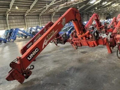 OTHERS UNIC CRANE