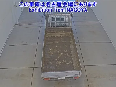 Toyota DYNA  с аукциона в Японии