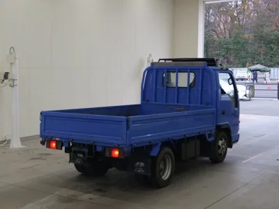 Isuzu ELF  с аукциона в Японии