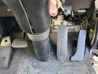 Isuzu FORWARD  с аукциона в Японии