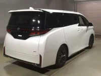 Toyota VELLFIRE лот № 2225 оценка 5  с аукциона в Японии 1