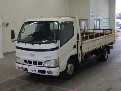 Hino DUTRO  с аукциона в Японии