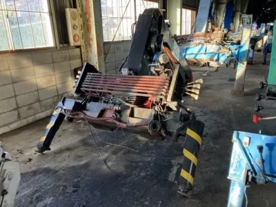 OTHERS UNIC CRANE