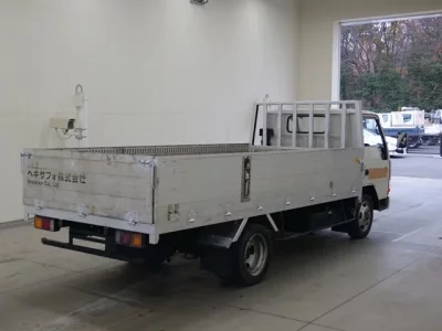 Mitsubishi CANTER  с аукциона в Японии