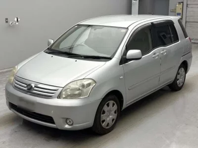 Toyota RAUM
