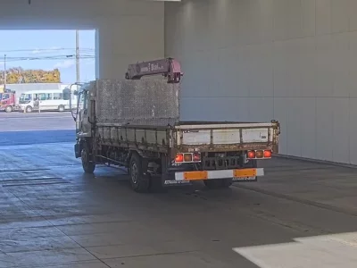Isuzu FORWARD  с аукциона в Японии