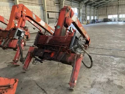 OTHERS UNIC CRANE