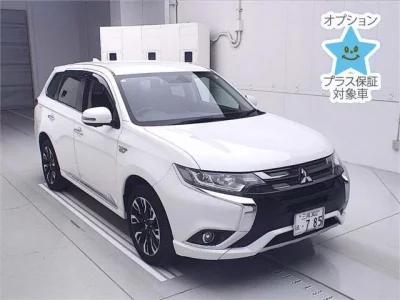 Mitsubishi OUTLANDER PHEV