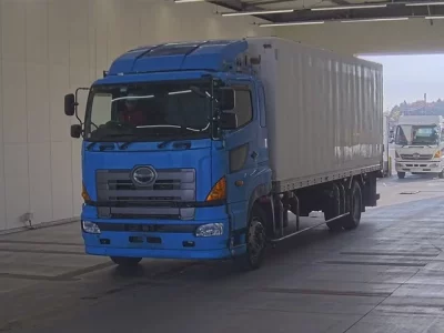 Hino PROFIA  с аукциона в Японии