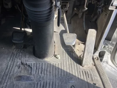 Isuzu ELF  с аукциона в Японии