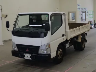 Mitsubishi CANTER  с аукциона в Японии