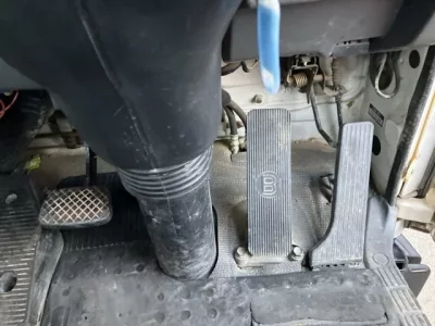 Isuzu FORWARD  с аукциона в Японии