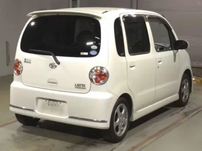 Daihatsu MOVE LATTE