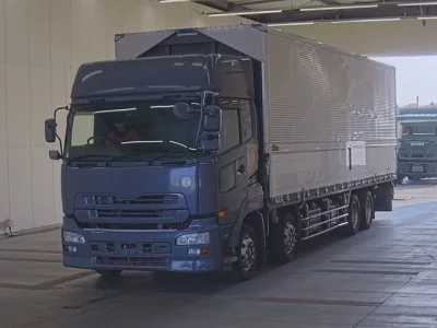 Nissan QUON  с аукциона в Японии