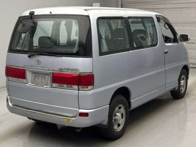 Toyota HIACE REGIUS