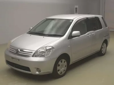 Toyota RAUM
