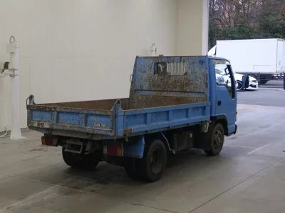 Isuzu ELF  с аукциона в Японии