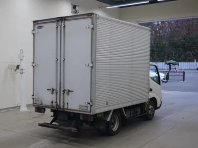 Hino DUTRO  с аукциона в Японии