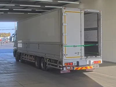 Mitsubishi SUPER GREAT  с аукциона в Японии