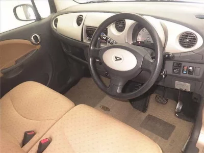 Daihatsu MOVE LATTE