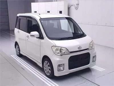 Daihatsu TANTO EXE