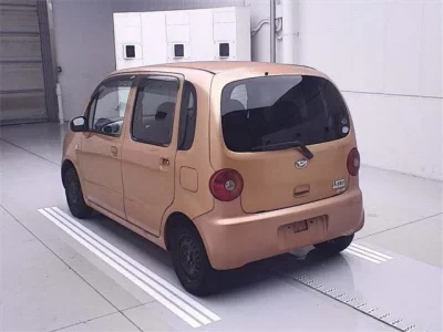 Daihatsu MOVE LATTE