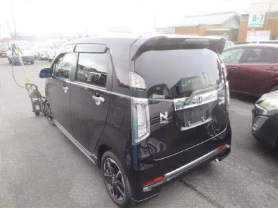 Honda N WGN