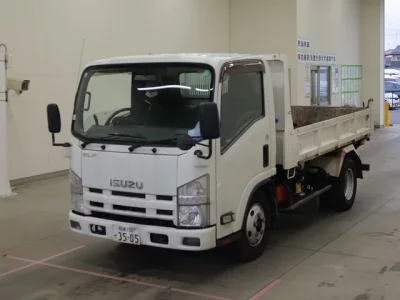 Isuzu ELF  с аукциона в Японии