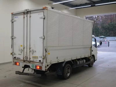 Mitsubishi CANTER  с аукциона в Японии
