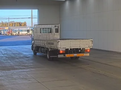 Isuzu FORWARD  с аукциона в Японии