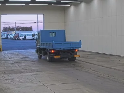 Isuzu FORWARD  с аукциона в Японии