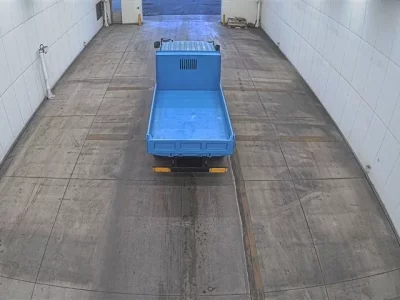 Isuzu FORWARD  с аукциона в Японии