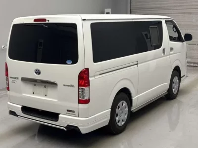 Toyota REGIUS ACE VAN