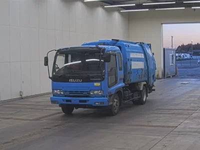 Isuzu FORWARD  с аукциона в Японии
