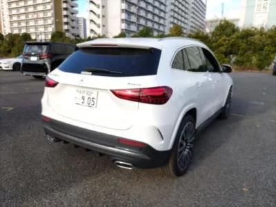 Mercedes-Benz GLA CLASS