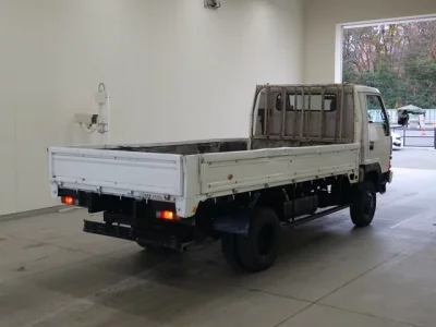 Mitsubishi CANTER  с аукциона в Японии