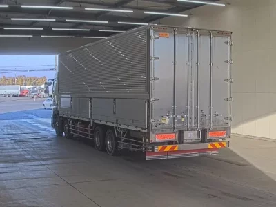 Hino PROFIA  с аукциона в Японии