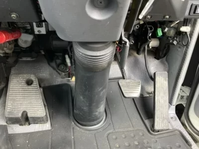 Isuzu ELF  с аукциона в Японии